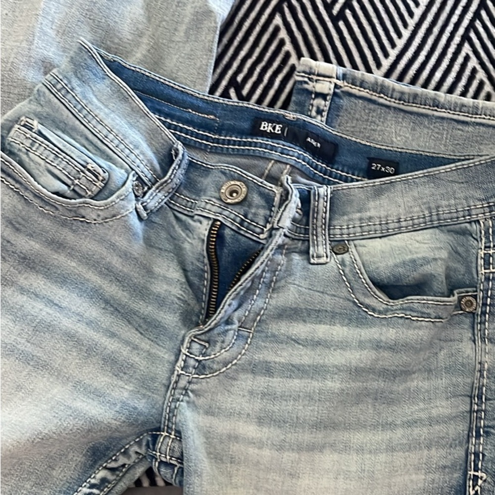 Boys buckle jeans like new no stains no rips no tears no wear around bottoms
